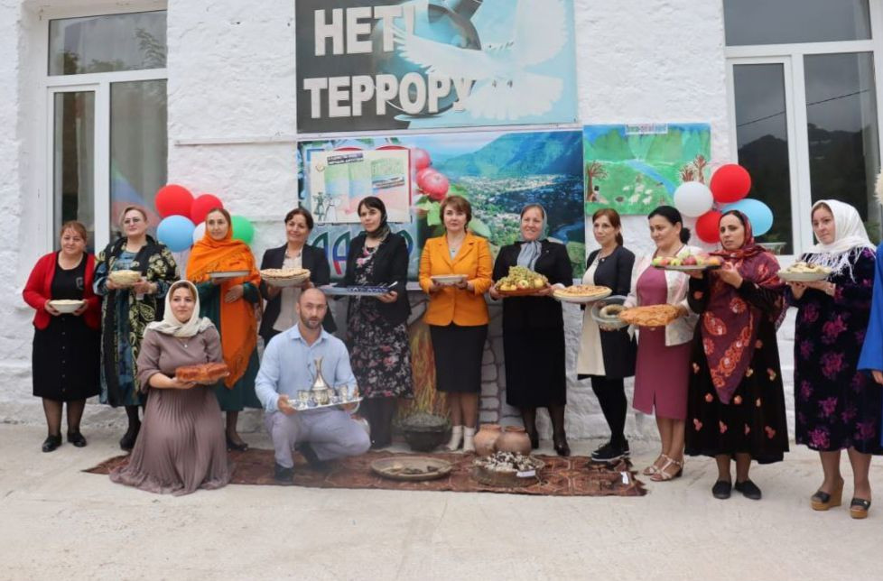 Министерство труда продолжает рассказывать о династийных семьях. Магомедовы из Кайтагского района сохранили многолетние традиции педагогической деятельности семьи